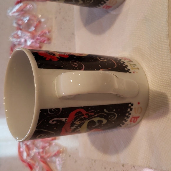 Poultry in motion Mardi gras mug - Picture 4 of 6